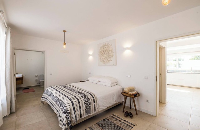 New Build Spacious Modern Villa In quite area of Sagres.