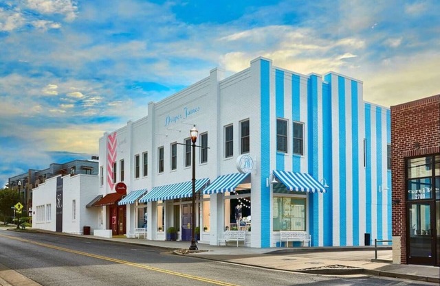 New construction boutique condo in the heart of the dynamic 12 South neighborhood
