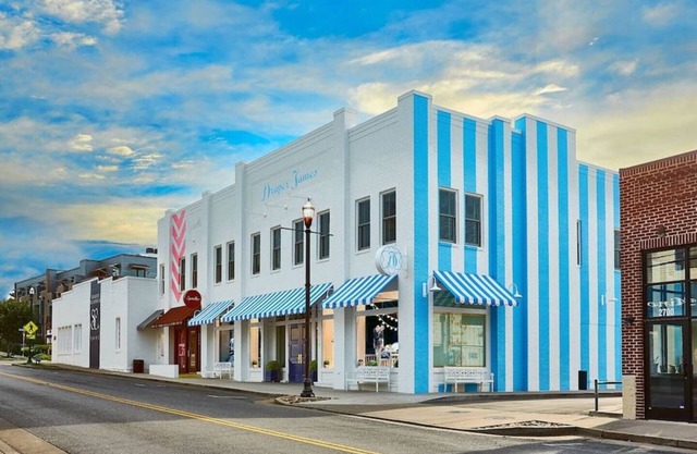 New construction boutique condo in the heart of the dynamic 12 South neighborhood