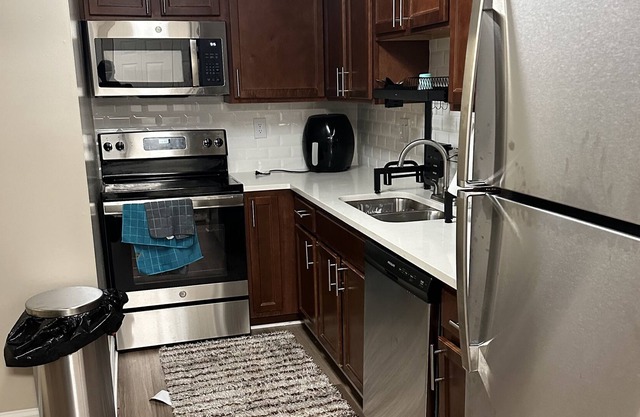 New cozy and luxurious 2Br apt in Columbia