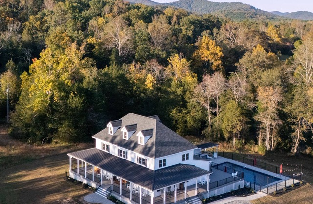 New! Farmhouse + Pool + Firepit + Wrap Around Covered Porch