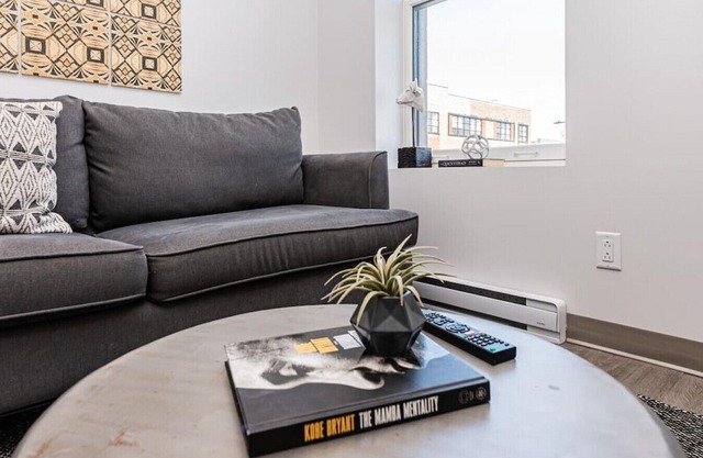 New, Fresh and Luminous Studio in Le Plateau by Denstays