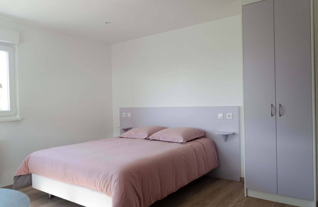 New, fully-equipped studio