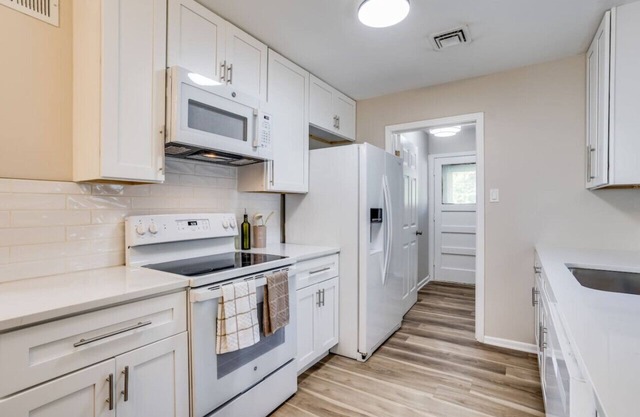 new Grace’s Getaway - sleeps 6