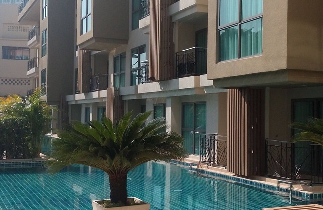 New luxury condo 7th floor sea view fully furnished free shuttle service