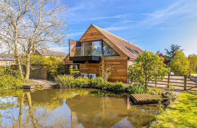 NEW Luxury Countryside Retreat for Family and Friends