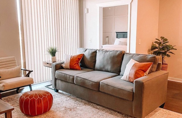 New Mgmt~ Trailside Condo- Downtown Traverse City!