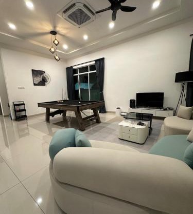NEW! Modern comforts in a Semi-D Muar