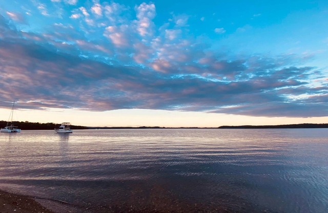 New Property Seabreeze Bungalow - Lakeview Sunset Delight at Sunshine on Lake Macquarie
