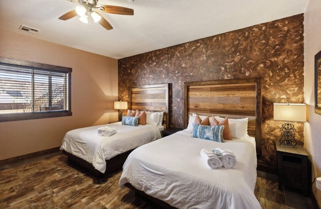 NEW! Room 13- Silver Reef by Zion Cliff Lodge