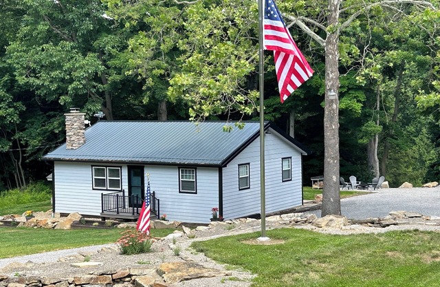 New! Stony Brook Cottage in Portersville, PA