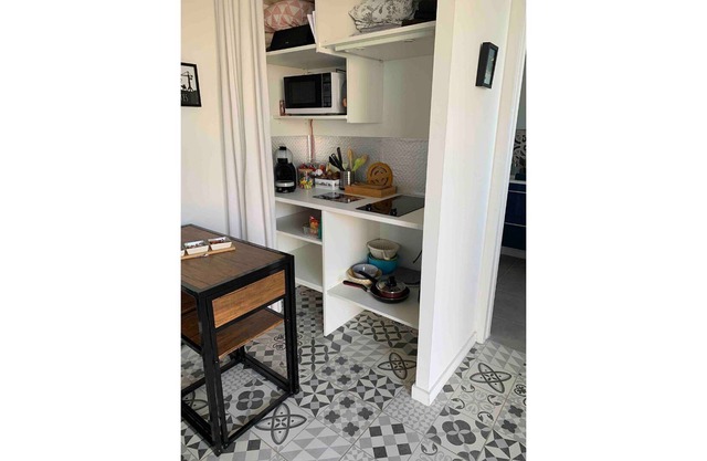 New studio in the village with its terrace and private location