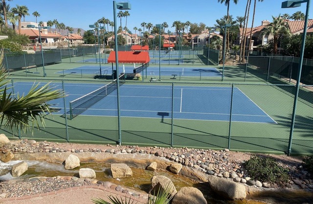 NEW.SUPER FUN Condo with SPECTACULAR Views! n