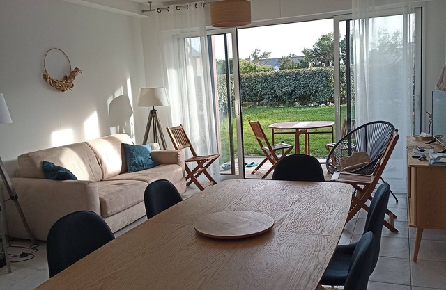 New T2 with south-facing garden 5 minutes from the beach Mont Saint Michel