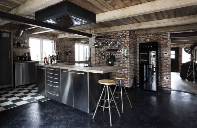 New! THE ROOM No. 35 townhouse
