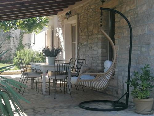 NEW!Villa D'Vita on huge fenced property