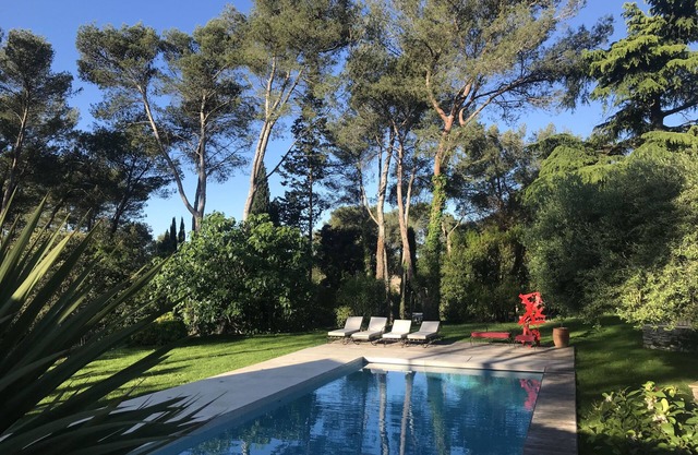New: Villa, Heated swimming pool between pine forest and olive trees.