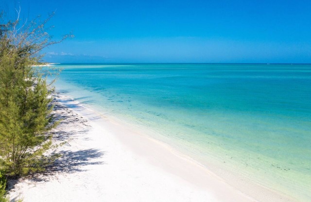 New VRBO Beachfront Villa! Private Pool! Sunsets, Amazing Ocean View! Private!