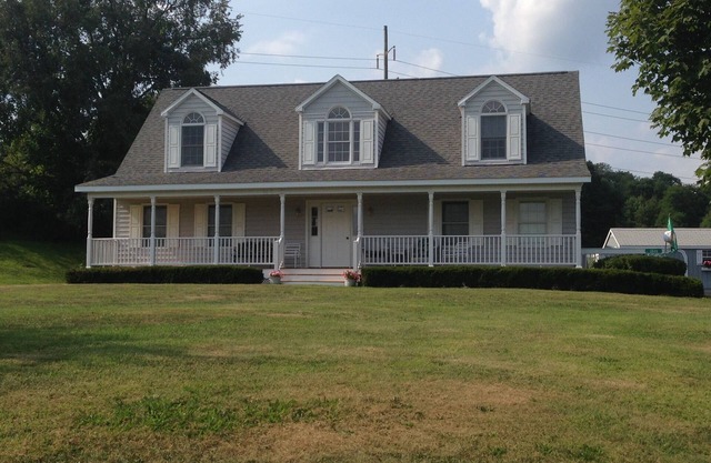 Newer Country Home In Scenic Setting Close to Dreams Park and All Star Village.