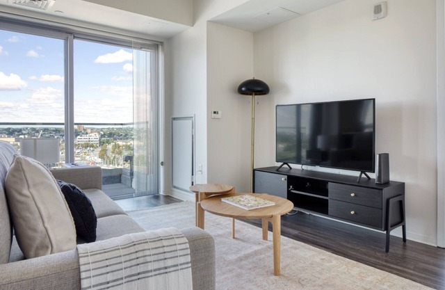 Newly development 1BR w. W/D, Gym in Cambridge by Blueground