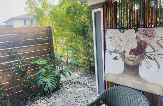 Newly remolded and centralized studio in Newport Beach with AC, WiFi