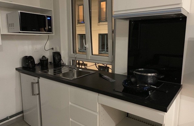 Newly renovated and equipped studio in Rouen city center