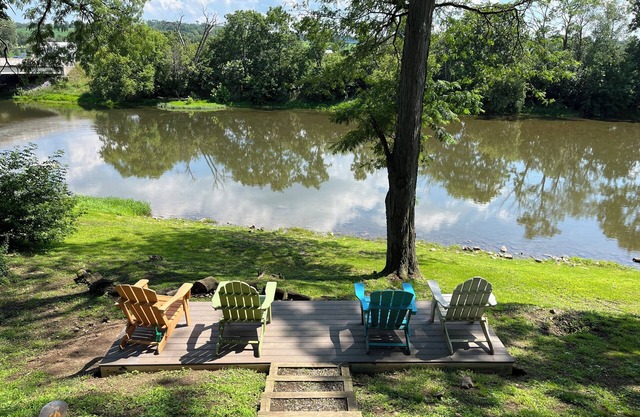 Newly Renovated - Clean! Waterfront, Scenic Views, Private Yard, Firepit