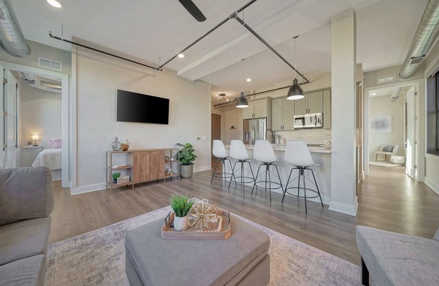 Newly renovated condo in downtown Lincoln, NE!