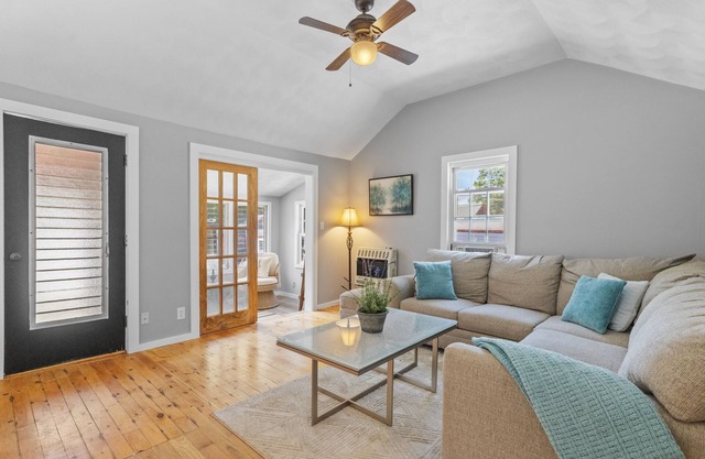 Newly Renovated Cottage 4 in Alton Bay, NH