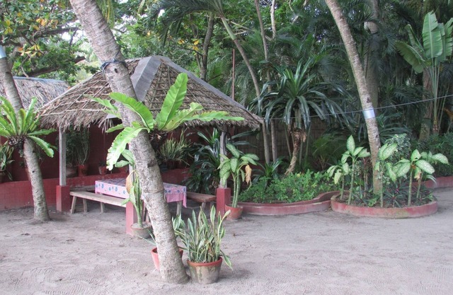 NEWLY RENOVATED! Felipa Beach - Kalachuchi