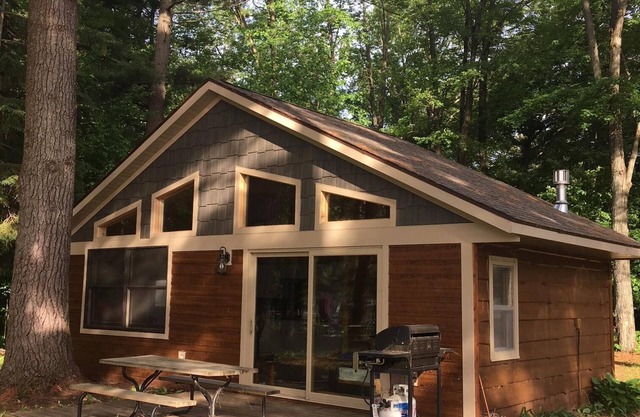 Newly Updated Lake Front Cabin in Siren