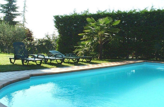 Nice apartment for 4 guests with pool, WIFI, A/C, TV, terrace, pets allowed and parking