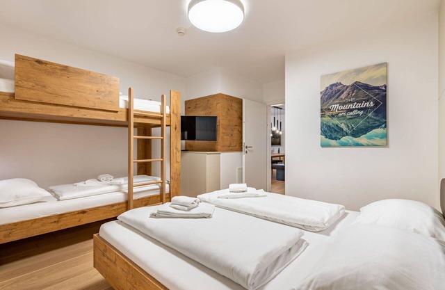 Nice apartment for 3 people with WIFI, TV, balcony and parking
