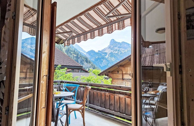 Nice apartment for 4 guests with WIFI, TV, balcony, pets allowed, panoramic view and parking