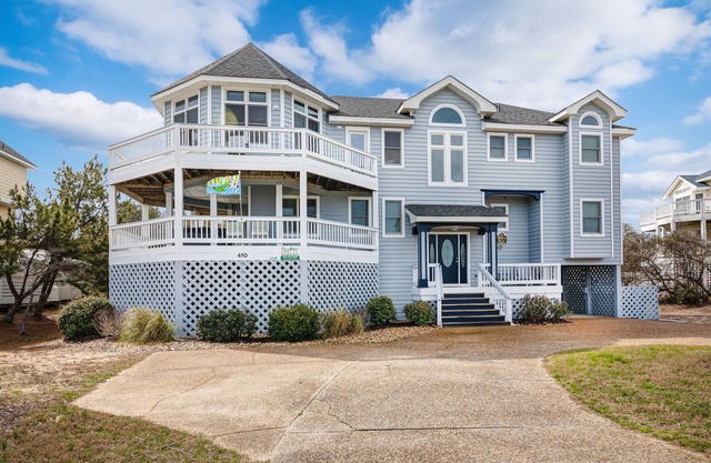 Nice Corolla Home Complete with Amenities Including Private Blue Lagoon Pool