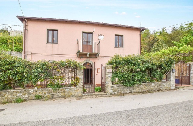 Nice home in Raccuja with kitchen