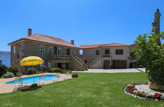 Nice Home In Raxo With Wifi