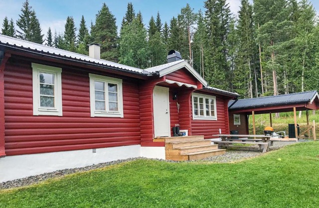 Nice Home In Trångsviken With Wifi