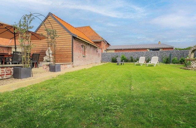 Nice home in Wittes with WiFi