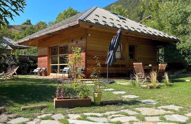 Nice independent chalet for 4 people