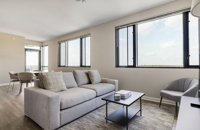 Nice North Bethesda 2BR w/Pool, Gym & Balcony, nr Coffee, by Blueground