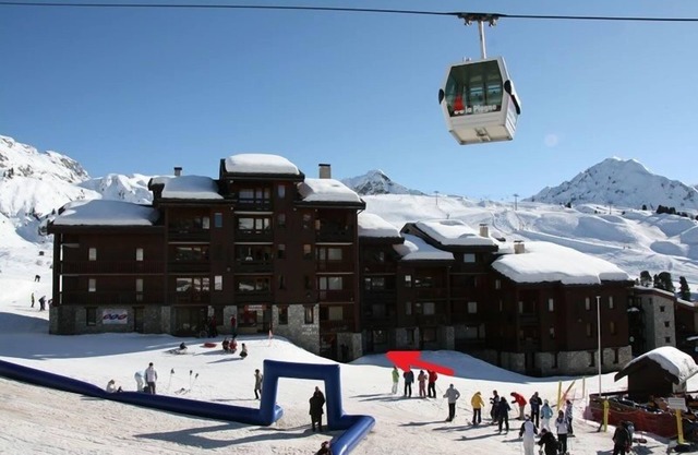 Nice renovated apartment * Terrace, skiing, parking, shops at 30m