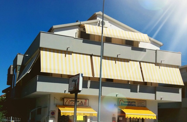 " NICE SILVI " < >APARTMENT AT 400 MT. FROM THE SEA