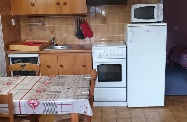 Nice studio in a small mountain village