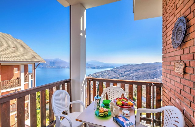 Nicoletta's Lake View Stresa, Stresa, Italy