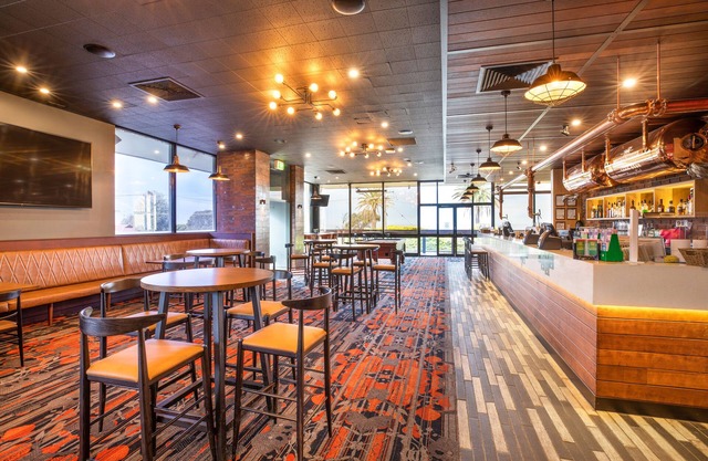 Nightcap at Sandringham Hotel