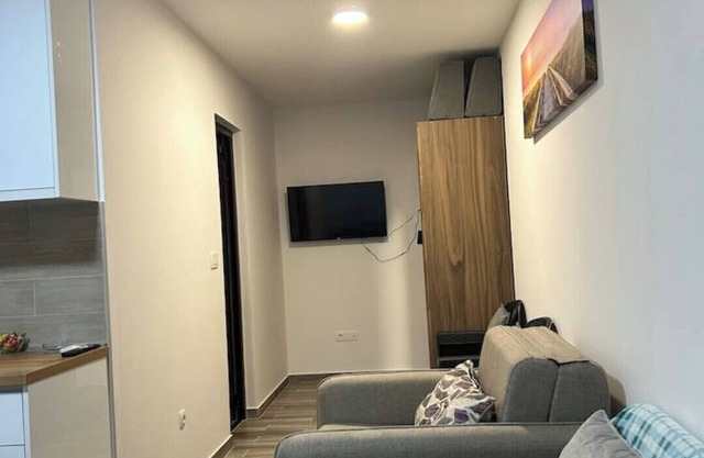 NNL Apartment 4