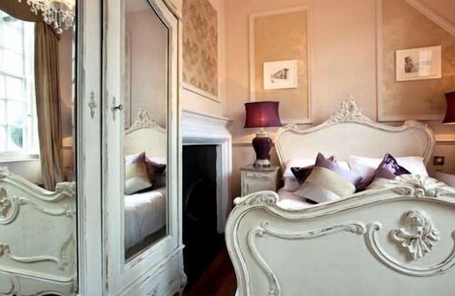 No.64 at the Joiners