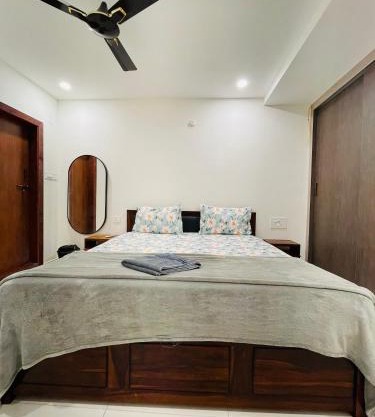 Noah Suits-2BHK NearUSCONSULATE