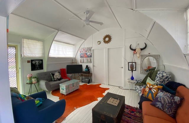Nomad's Nest- on the Hunter Valley Door Step